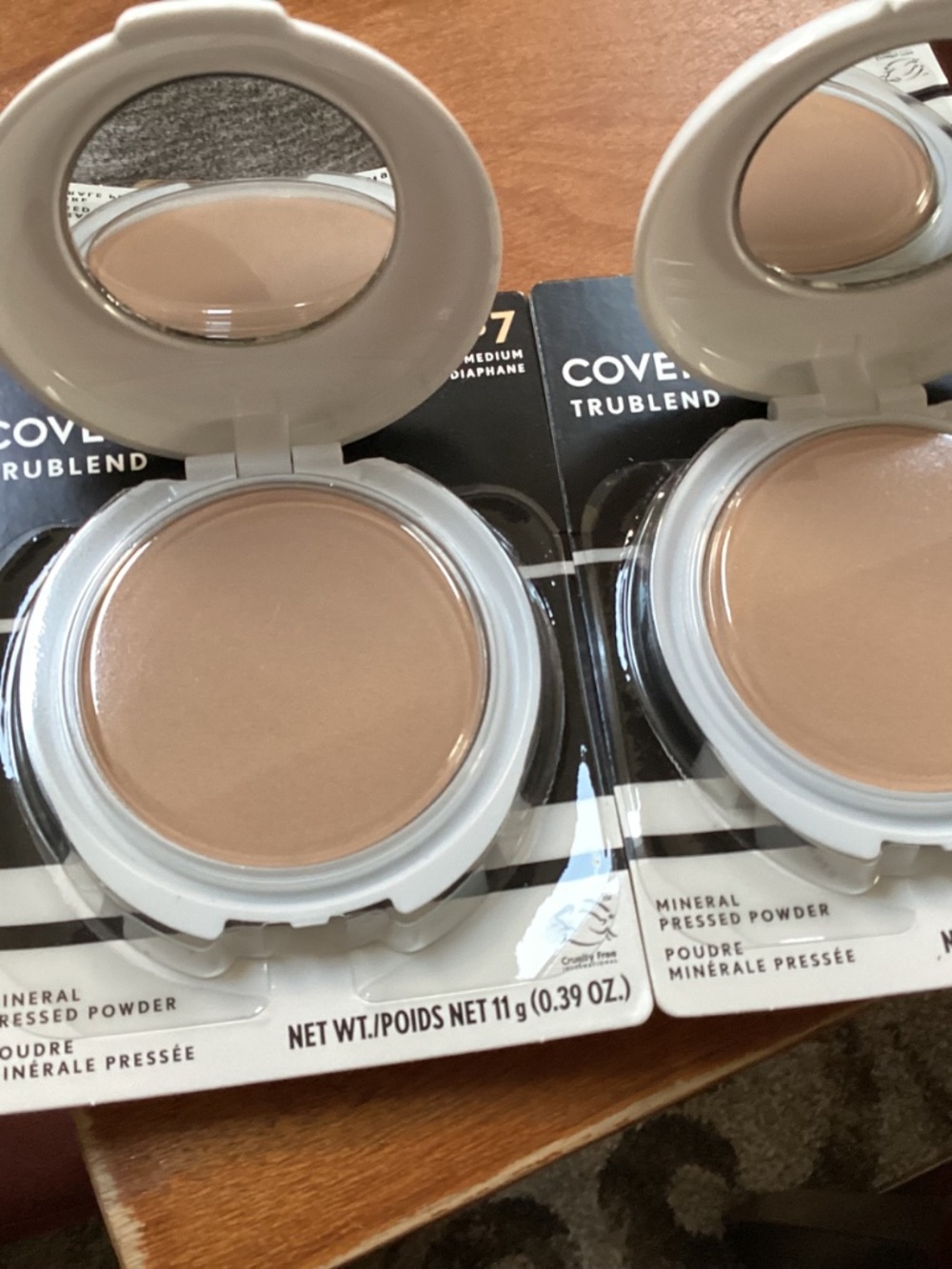 Covergirl TruBlend Mineral Pressed Powder Bundle New M5-6-7 Translucent Medium - Picture 8 of 10